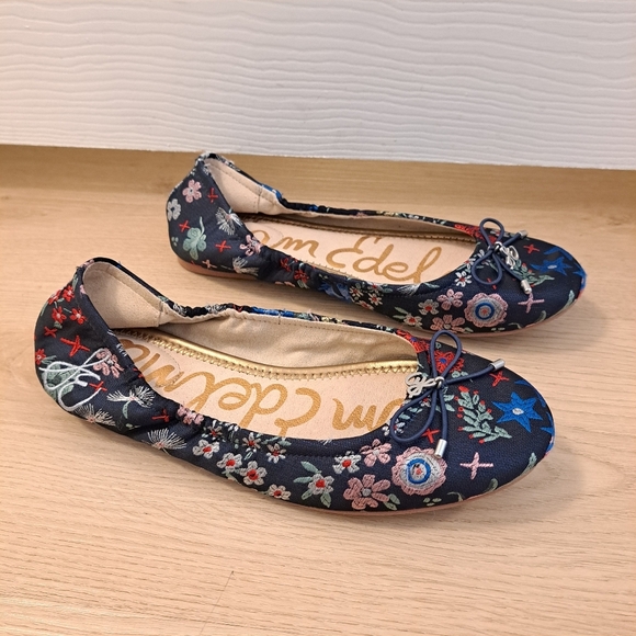Sam Edelman Navy Multicolor Floral Bow Detail Cute Twee Felicia Flats Size 6M - Picture 1 of 7